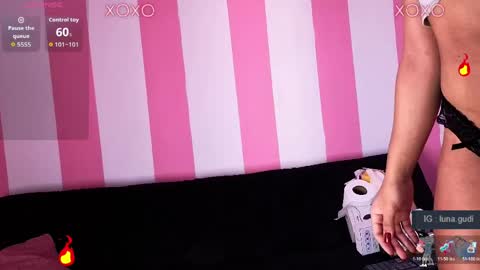 Snapshot of lunagudis chatting on 04-20-26, 01:58 lunagudis online show from 04-20-26, 01:58