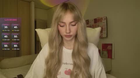 Luna online show from 03-01-26, 02:02