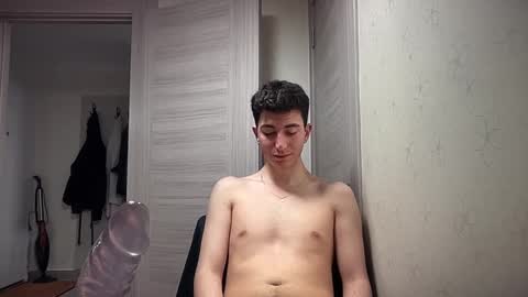 Snapshot of lunamalpica chatting on 01-27-25, 04:54 LunaPica online show from 01-27-25, 04:54