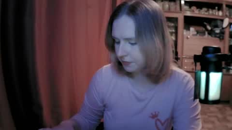 lunamystique_ online show from 04-29-26, 02:43