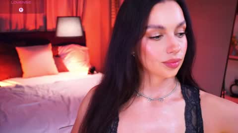 Snapshot of lunanight_ chatting on 06-05-26, 08:36 Luna next streams Mon Fri Sat Sun 8pm-5am gmt0 online show from 06-05-26, 08:36