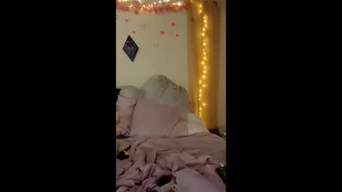 lunanova4 online show from 01-10-26, 02:35