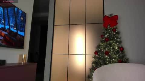 Aisha online show from 01-08-26, 04:31