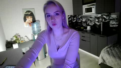 lunapeony online show from 02-11-26, 03:17