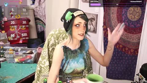 ..LunaSparkles. online show from 01-10-25, 07:46