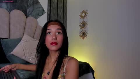 Luna   online show from 03-23-26, 11:03