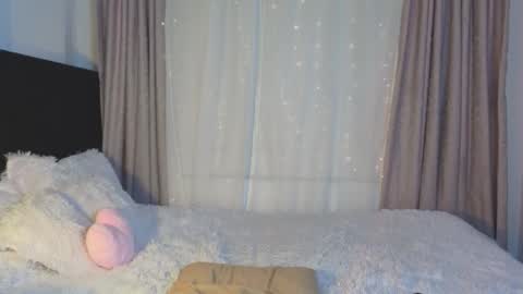 lunavelvet7 online show from 02-26-26, 04:06