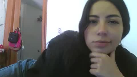 Snapshot of lunavelvettt chatting on 01-07-26, 06:43 lunavelvettt online show from 01-07-26, 06:43
