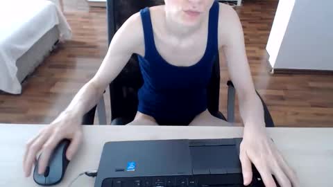 Snapshot of lunavibe_ chatting on 06-02-26, 12:07 lunavibe_ online show from 06-02-26, 12:07