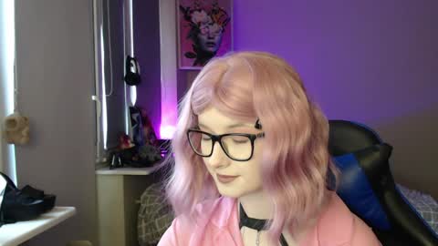 LunaXcherry online show from 04-08-26, 04:40