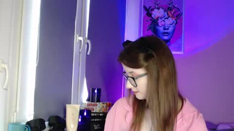 LunaXcherry online show from 05-21-26, 06:15