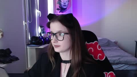 LunaXcherry online show from 05-27-26, 05:43