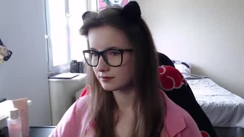 LunaXcherry online show from 06-13-26, 11:08