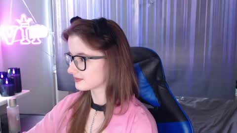 LunaXcherry online show from 06-29-26, 05:13