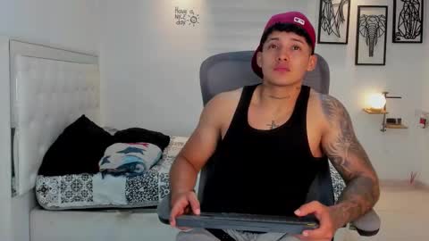 Lunay online show from 02-27-26, 12:54