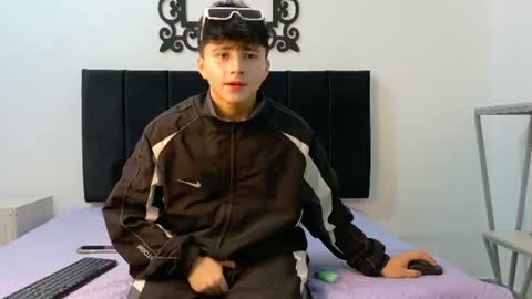 lunaydream online show from 06-25-26, 11:59