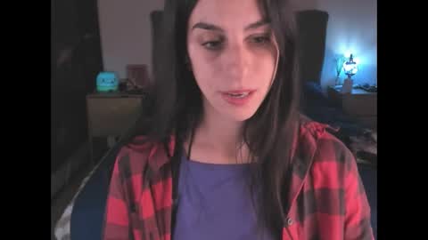 Snapshot of lunitaloveangel chatting on 05-20-26, 06:08 Angela Moonlight and Hector online show from 05-20-26, 06:08