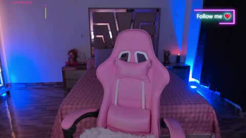 LUNA ROSE online show from 04-16-26, 03:07