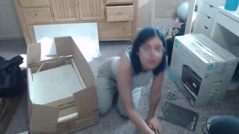 Snapshot of lunobbione chatting on 01-07-26, 04:53 Lunobbione online show from 01-07-26, 04:53