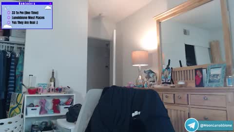 Snapshot of lunobbione chatting on 02-21-26, 05:36 Lunobbione online show from 02-21-26, 05:36