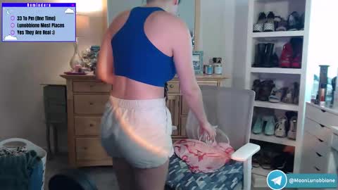 Snapshot of lunobbione chatting on 03-20-26, 08:57 Lunobbione online show from 03-20-26, 08:57