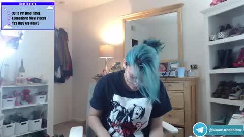 Snapshot of lunobbione chatting on 04-16-26, 04:41 Lunobbione online show from 04-16-26, 04:41