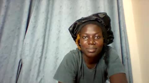 luo_queen online show from 09-12-25, 04:40