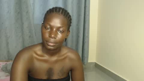 luo_queen online show from 09-23-25, 12:41