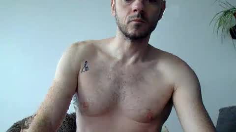 Lupine online show from 10-16-25, 08:15