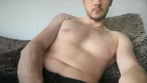 Snapshot of lupine_666 chatting on 06-14-26, 08:16 Lupine online show from 06-14-26, 08:16
