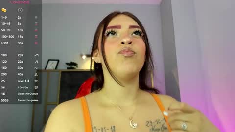 Snapshot of lurea_pearl chatting on 11-19-25, 05:18 Lurea pearl online show from 11-19-25, 05:18