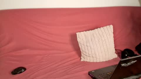 Luros Modasy online show from 12-15-24, 08:47