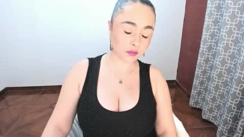 PAULINA online show from 03-01-26, 09:39