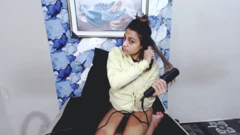 Snapshot of luscious_lexy chatting on 07-21-26, 05:32 luscious_lexy online show from 07-21-26, 05:32