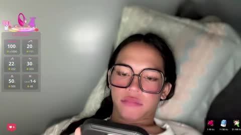 Maxie online show from 04-06-26, 05:41