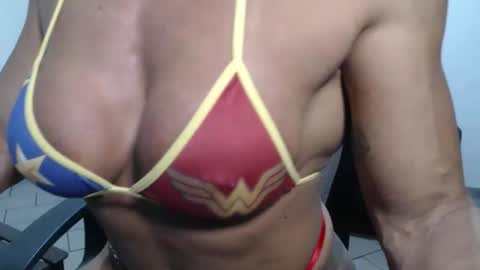 lusexyhot online show from 09-17-25, 01:40