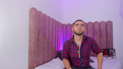 Lushian And Luna online show from 03-12-26, 04:35