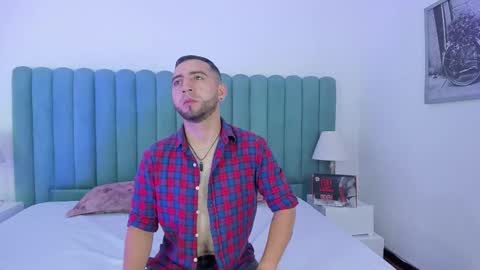 Lushian And Luna online show from 03-25-26, 03:07