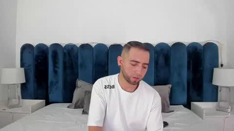 Lushian And Luna online show from 05-19-26, 05:08