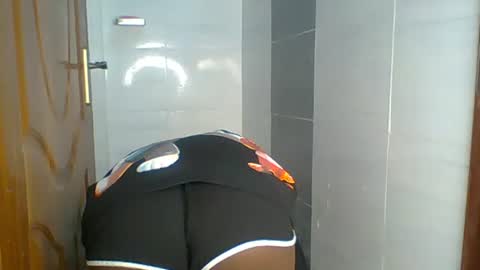 Snapshot of lushlola254 chatting on 11-06-25, 11:22 lushlola254 online show from 11-06-25, 11:22