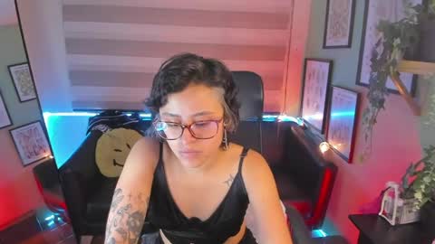 Snapshot of lusiana__ chatting on 05-27-26, 12:24 Luci online show from 05-27-26, 12:24