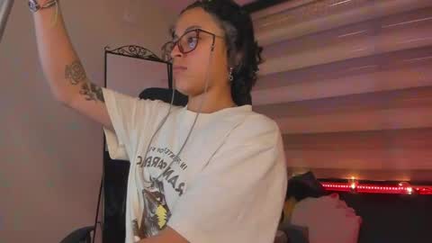 Snapshot of lusiana__ chatting on 05-28-26, 12:13 Luci online show from 05-28-26, 12:13
