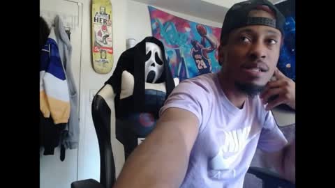 LUST online show from 05-16-26, 07:34