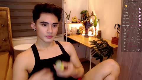 Snapshot of lustdesirex19 chatting on 12-04-25, 06:23 David online show from 12-04-25, 06:23