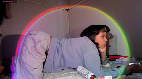 LOLA online show from 02-07-25, 05:10