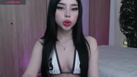 Valerie  April   online show from 01-09-26, 05:59