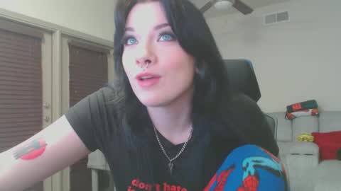 LustfulLives online show from 02-09-25, 03:43