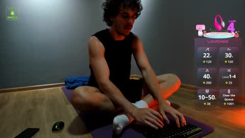 Snapshot of lustfullooking chatting on 10-12-25, 11:09 lustfullooking online show from 10-12-25, 11:09