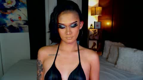 AdriannaFowks online show from 12-02-24, 06:32
