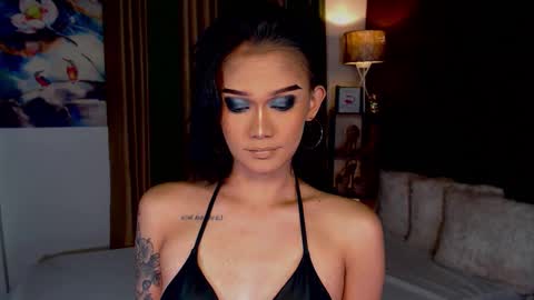 AdriannaFowks online show from 01-23-25, 04:09